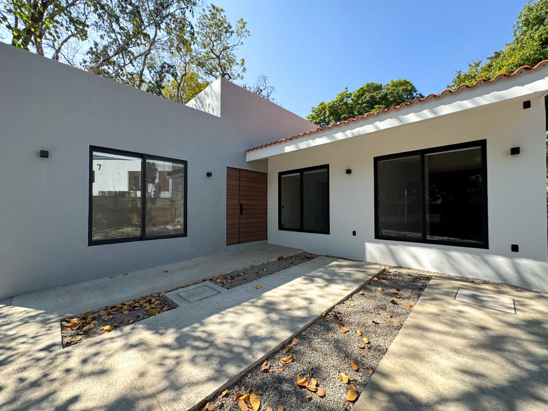 Casa en Fraccionamiento en Venta en el Centro de Jiutepec — foto 1