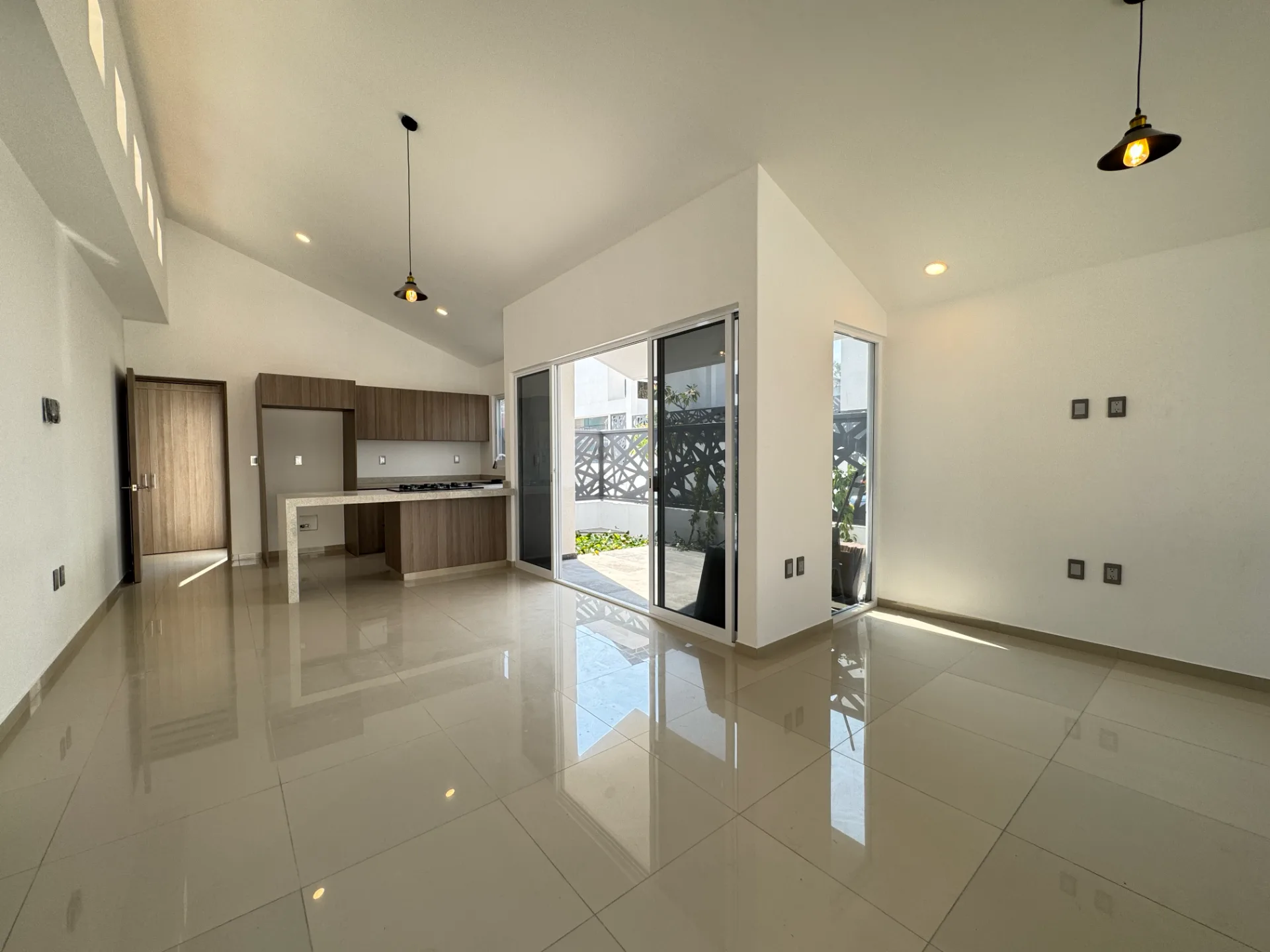 Casa en Venta de una planta en el Sur de Cuernavaca — foto 1